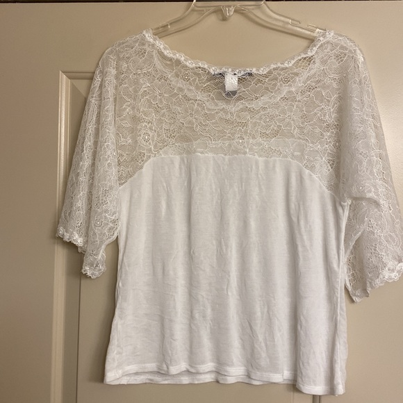 Elegant, but sheer white blouse. - Picture 3 of 4